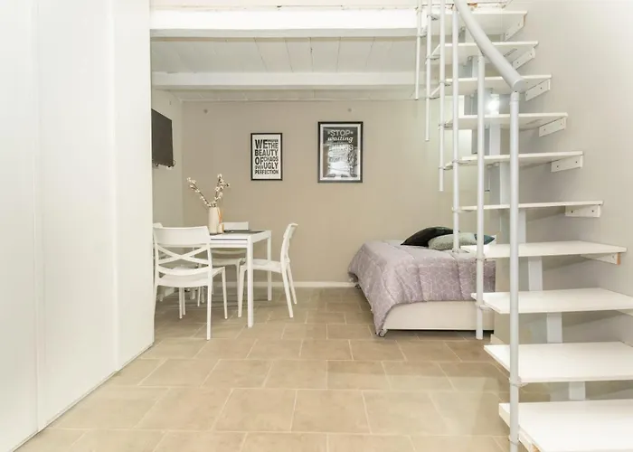 Maca House 2